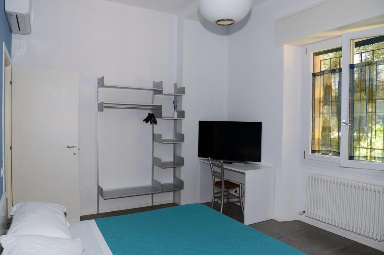 Gialu: Il Tuo Alloggio Dentro Le Mura Bologna Luaran gambar