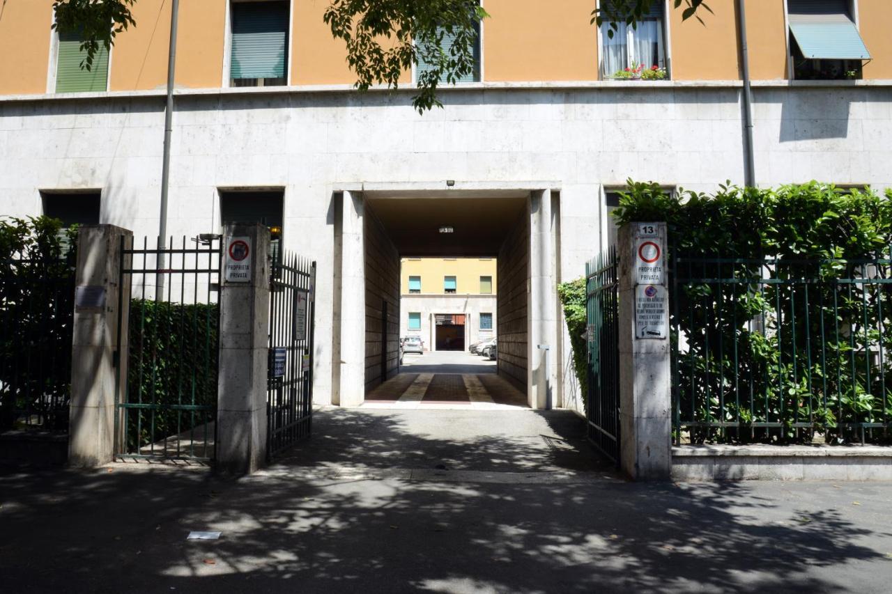 Gialu: Il Tuo Alloggio Dentro Le Mura Bologna Luaran gambar
